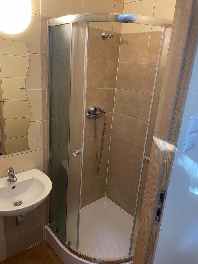 Hostel4U Гданск Екстериор снимка