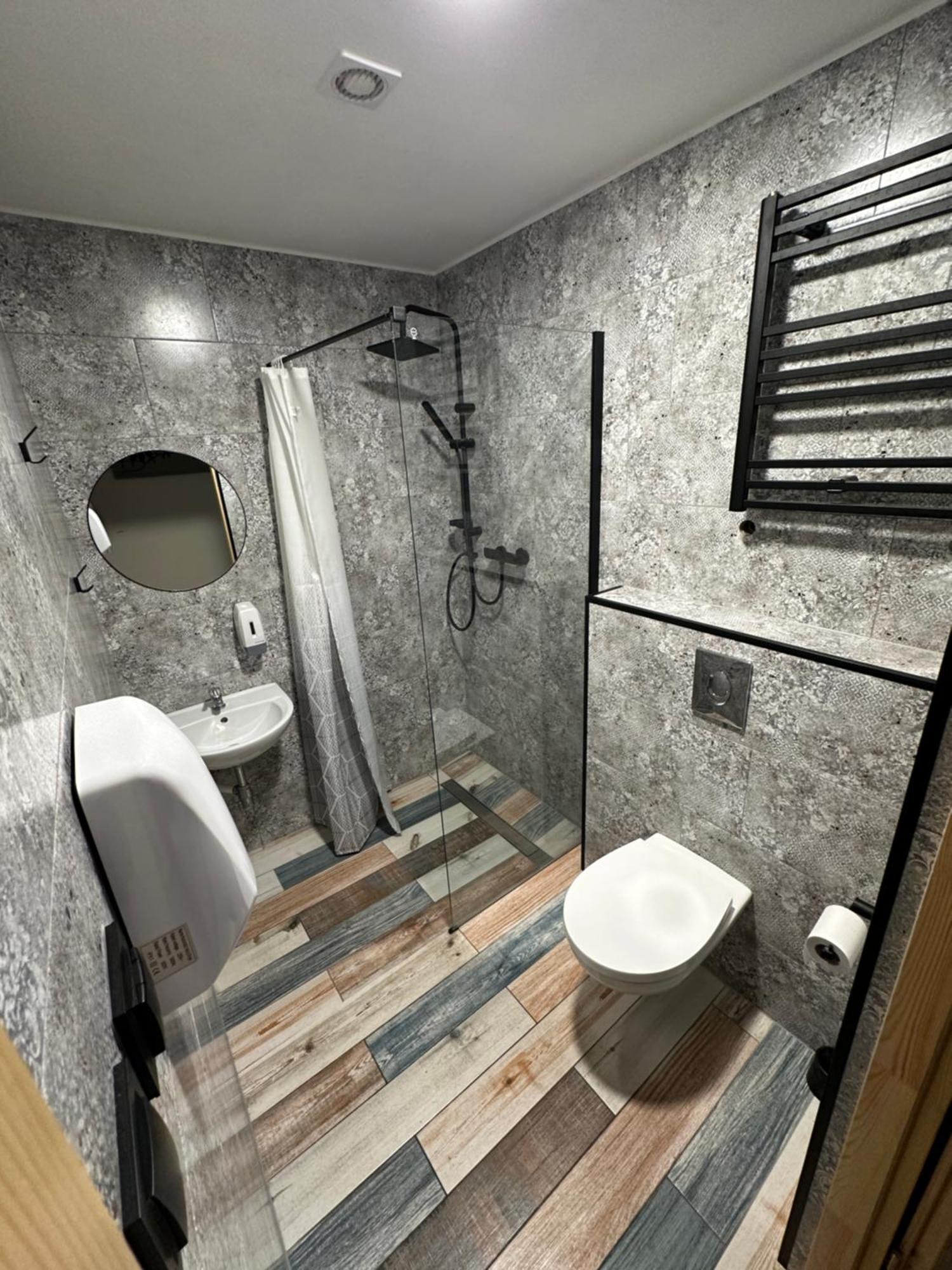 Hostel4U Гданск Екстериор снимка