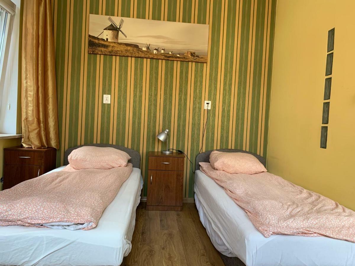 Hostel4U Гданск Екстериор снимка